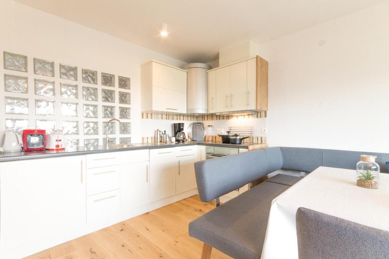 לאיון Apartment La Brunella מראה חיצוני תמונה