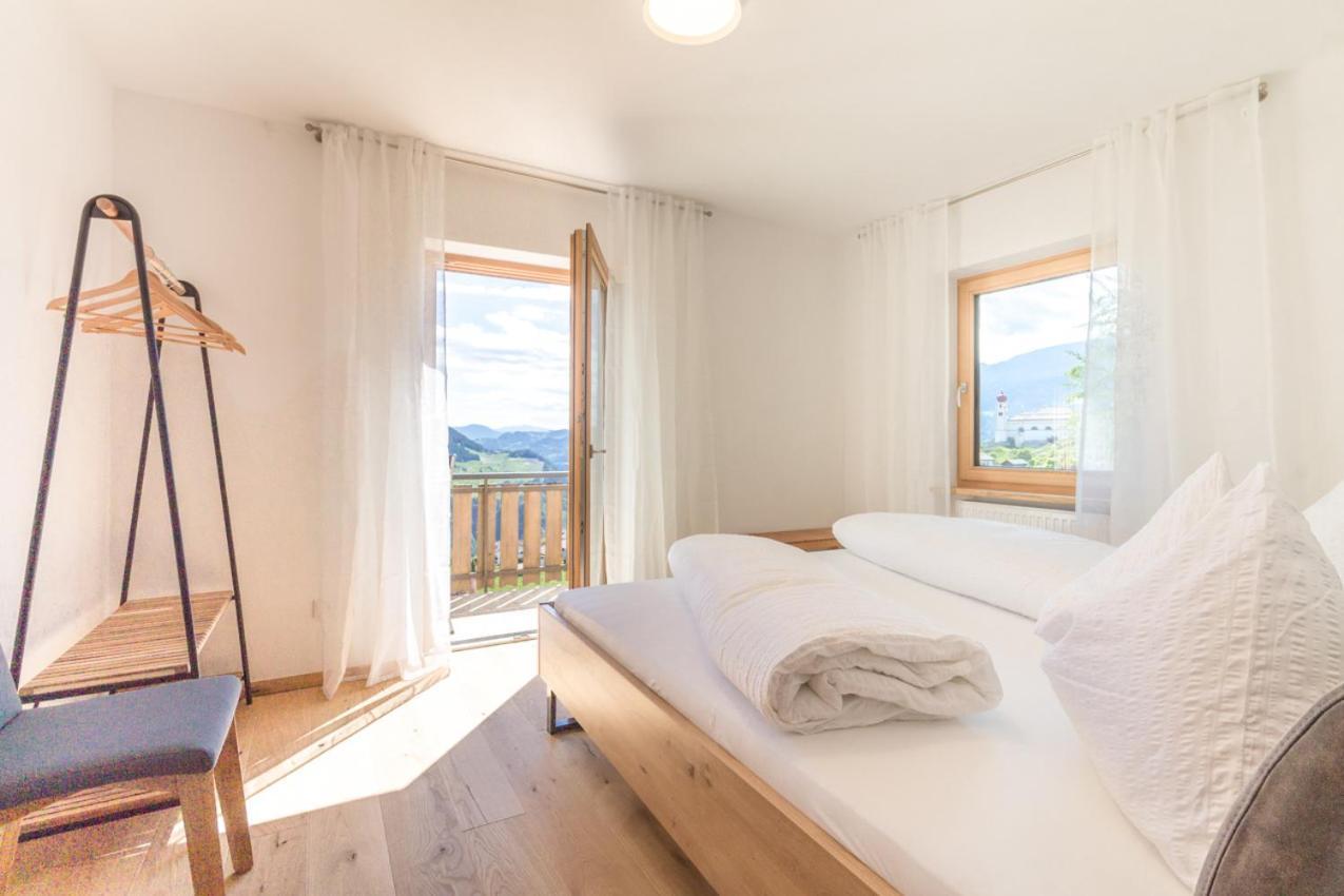 לאיון Apartment La Brunella מראה חיצוני תמונה